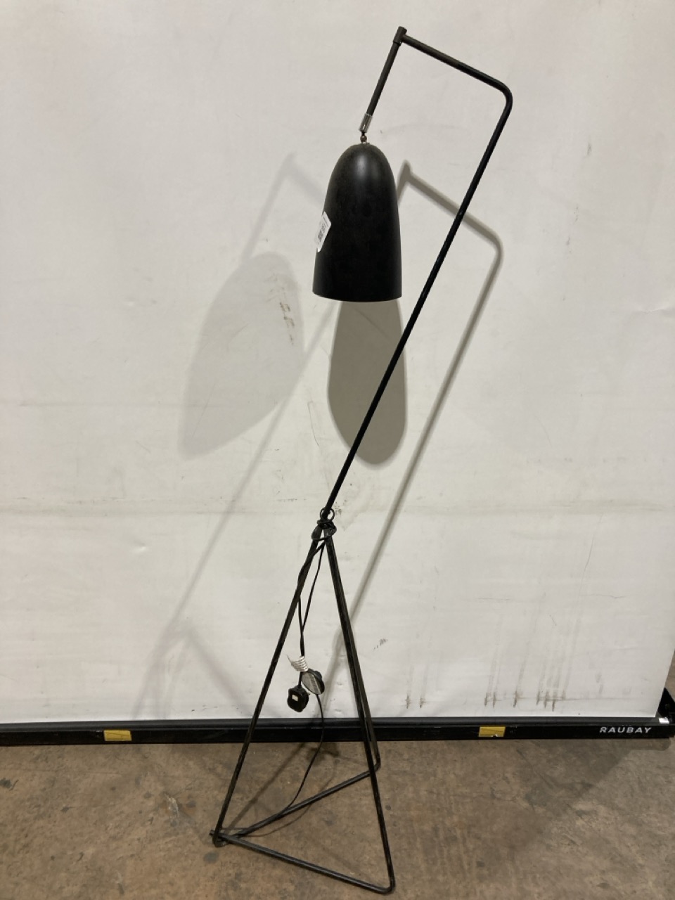 Lot 360  
            Birmingham - Collection Only 

                
DAVID PHILLIPS POD FLOOR LAMP IN BLACK IR-23268D ORIGINAL RRP £180