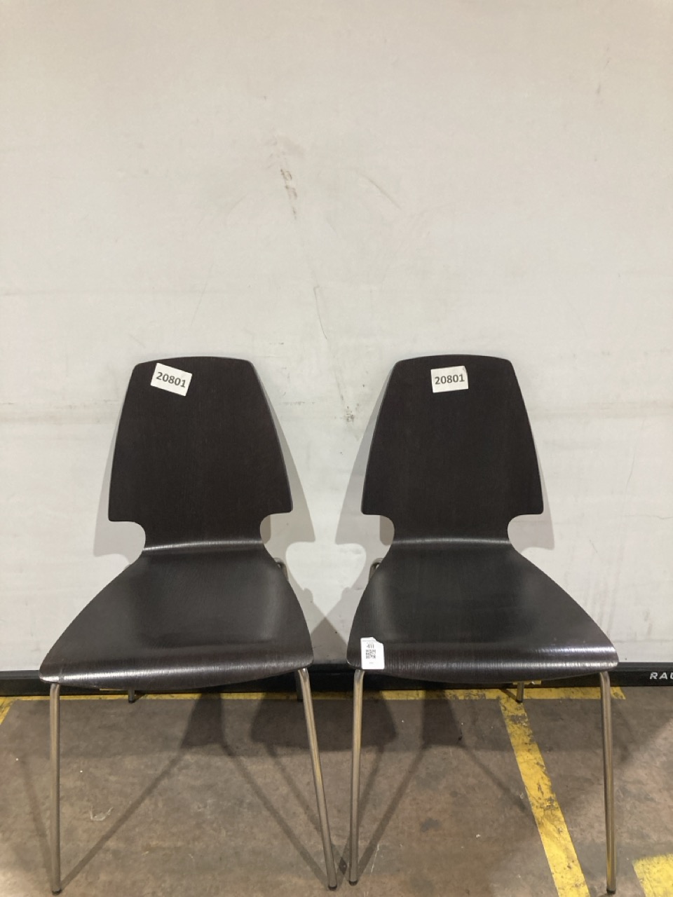 Lot 411  
            Birmingham - Collection or Delivery 

                
DAVID PHILLIPS 2X LARA DINING CHAIR IN WENGE IR-20682D ORIGINAL RRP £40