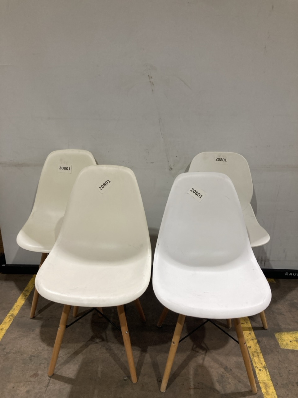 Lot 412  
            Birmingham - Collection or Delivery 

                
DAVID PHILLIPS 4X EIFFEL DINING CHAIR IN WHITE IR-20178D ORIGINAL RRP £340