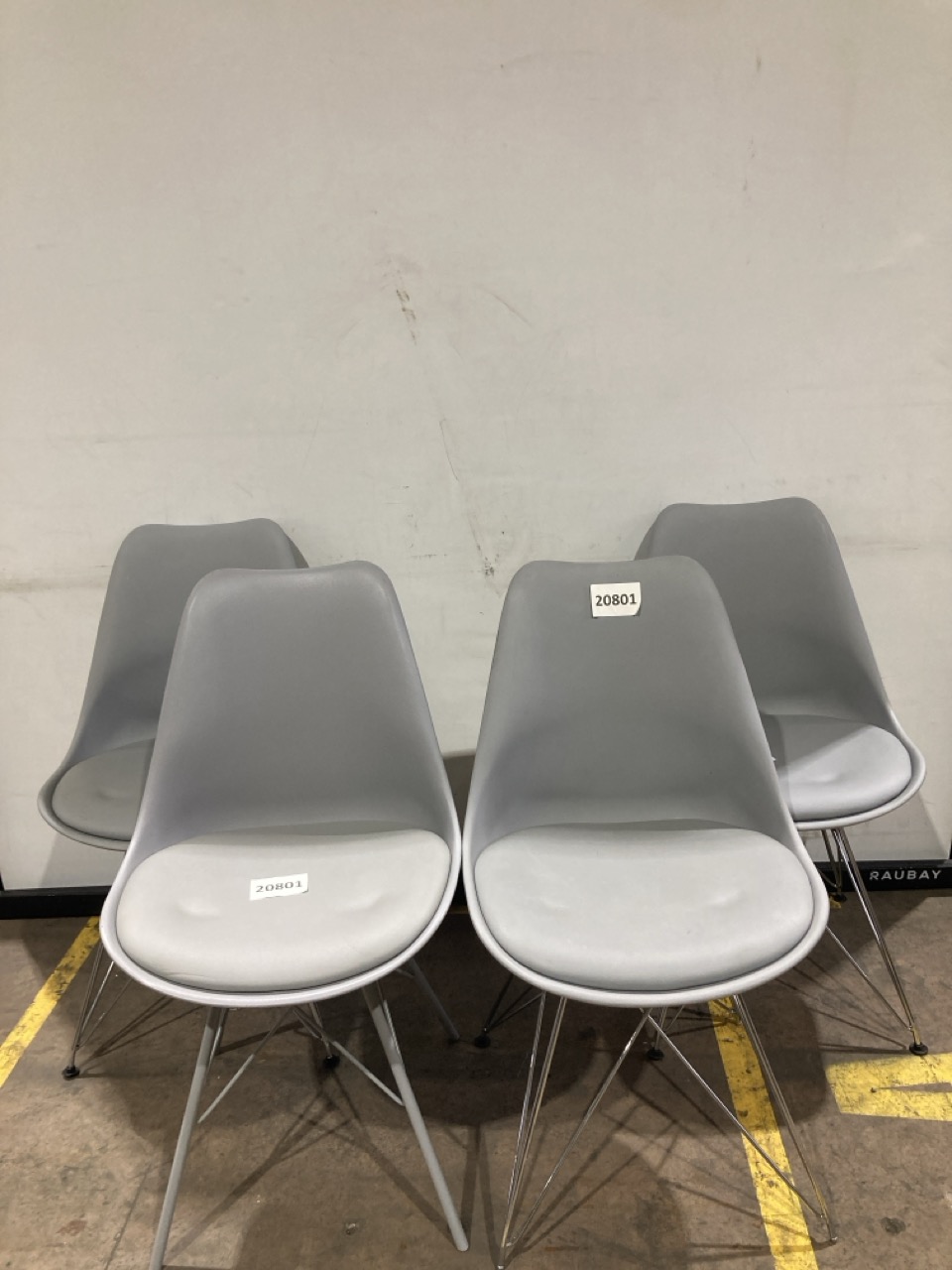 Lot 413  
            Birmingham - Collection or Delivery 

                
DAVID PHILLIPS 4X CLINTON DINING CHAIR IN GREY IR-23351D ORIGINAL RRP £156