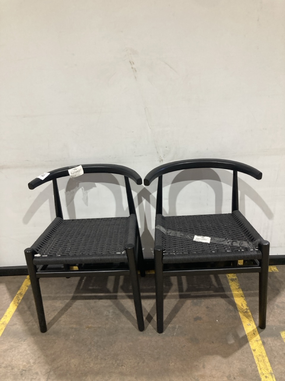 Lot 417  
            Birmingham - Collection or Delivery 

                
DAVID PHILLIPS 2X NORDIC DINING CHAIR IN BLACK IN-42109D ORIGINAL RRP £398