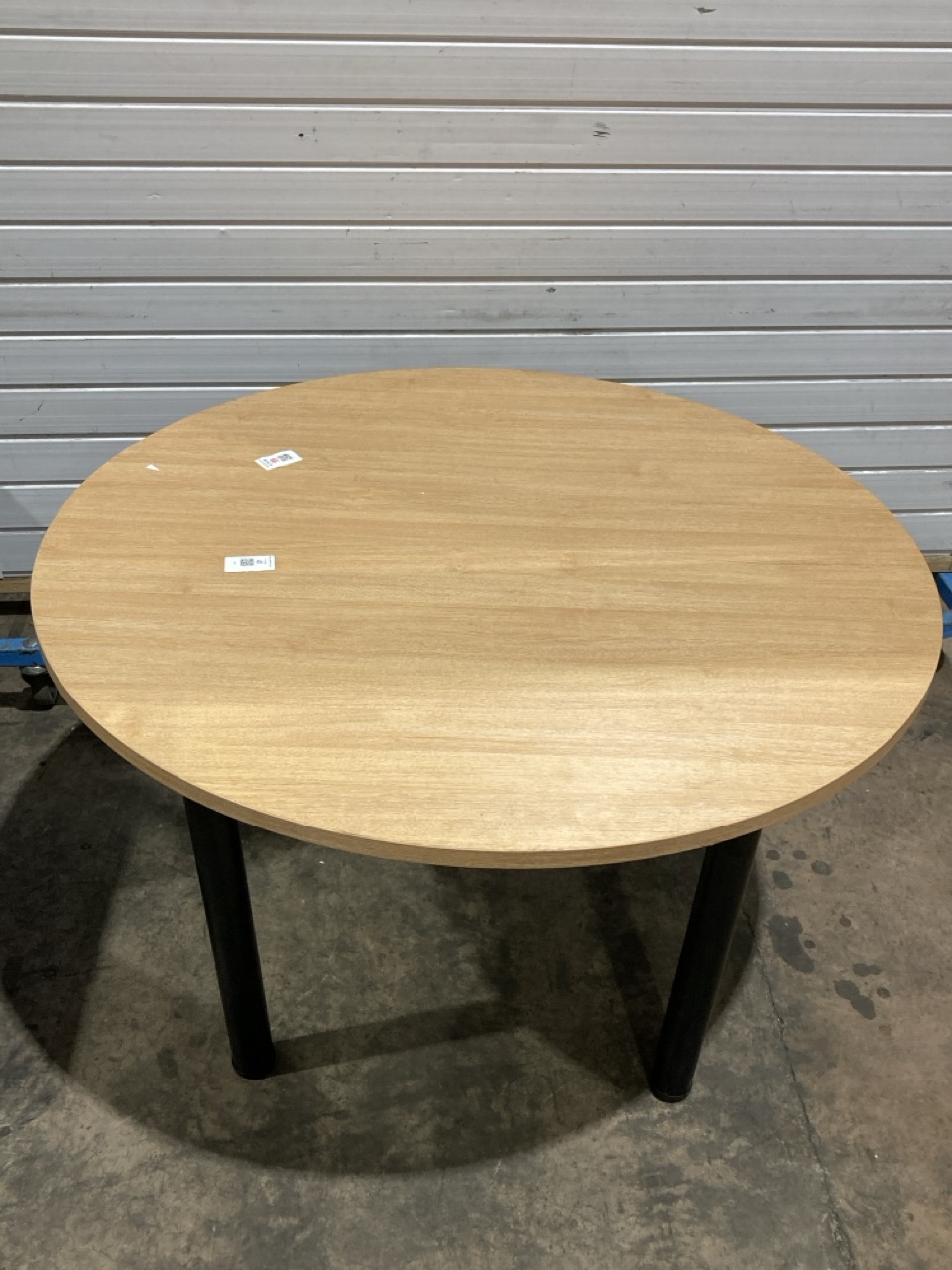 Lot 41  
            Birmingham - Collection or Delivery 

                
DAVID PHILLIPS LOKI STUDENT DESK IN OAK/BLACK IR-33402D ORIGINAL RRP £655