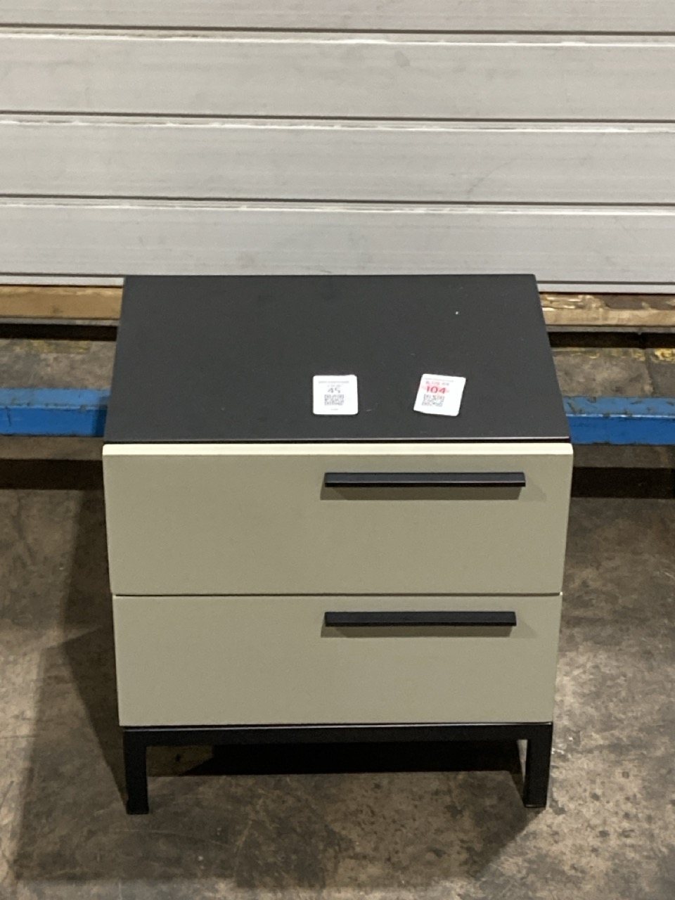 Lot 45  
            Birmingham - Collection or Delivery 

                
DAVID PHILLIPS BROMLEY 2DRW BEDSIDE TABLE IN BLACK/GREY IN-40890D ORIGINAL RRP £149