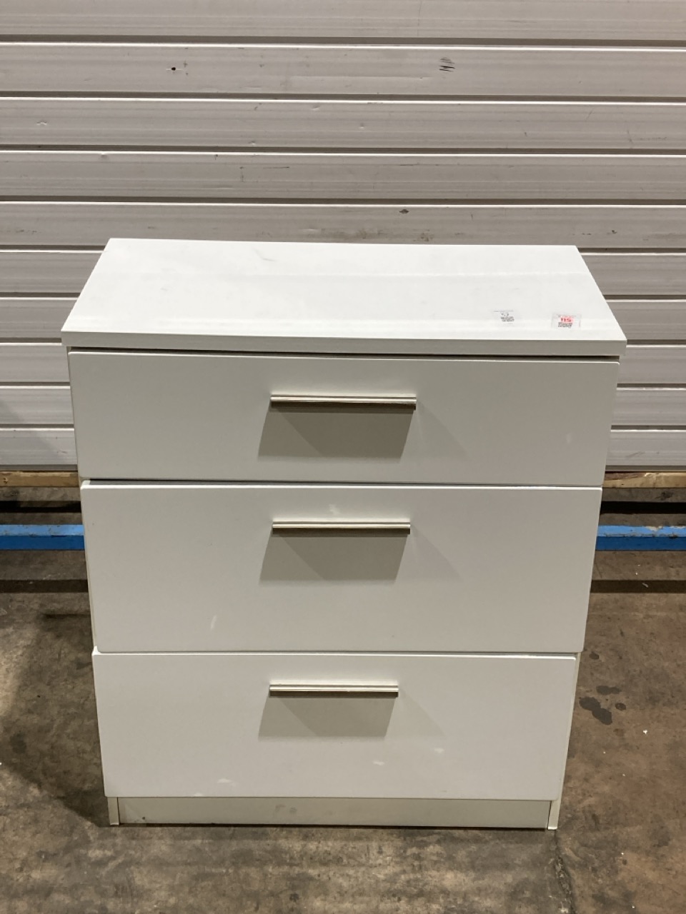 Lot 52  
            Birmingham - Collection or Delivery 

                
DAVID PHILLIPS BROMPTON 3DRW CHEST IN WHITE IR-00901D ORIGINAL RRP £189