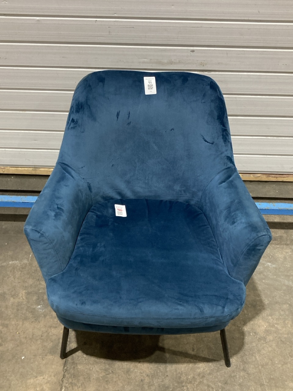 Lot 93  
            Birmingham - Collection or Delivery 

                
DAVID PHILLIPS ELLEN OCCASIONAL CHAIR IN NAVY IR-26556D ORIGINAL RRP £249