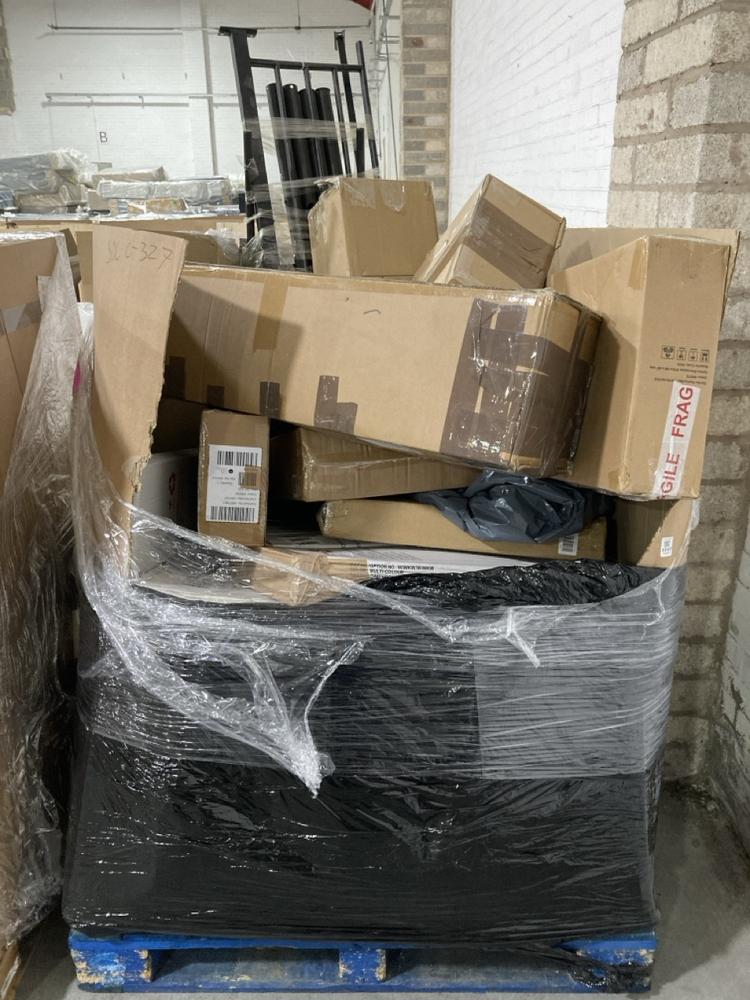 Lot 1010  
            Chesterfield SR40 - Collection or Optional Delivery Available 

                
PALLET OF ASSORTED ITEMS TO INCLUDE INDOOR/OUTDOOR LED WATERFALL (LOCATION: SR42)