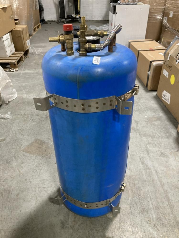 Lot 1024  
            Chesterfield SR40 - Collection or Optional Delivery Available 

                
SURECAL TITANIUM IMMERSION HEATER ORIGINAL RRP- £540 (LOCATION: SR42)