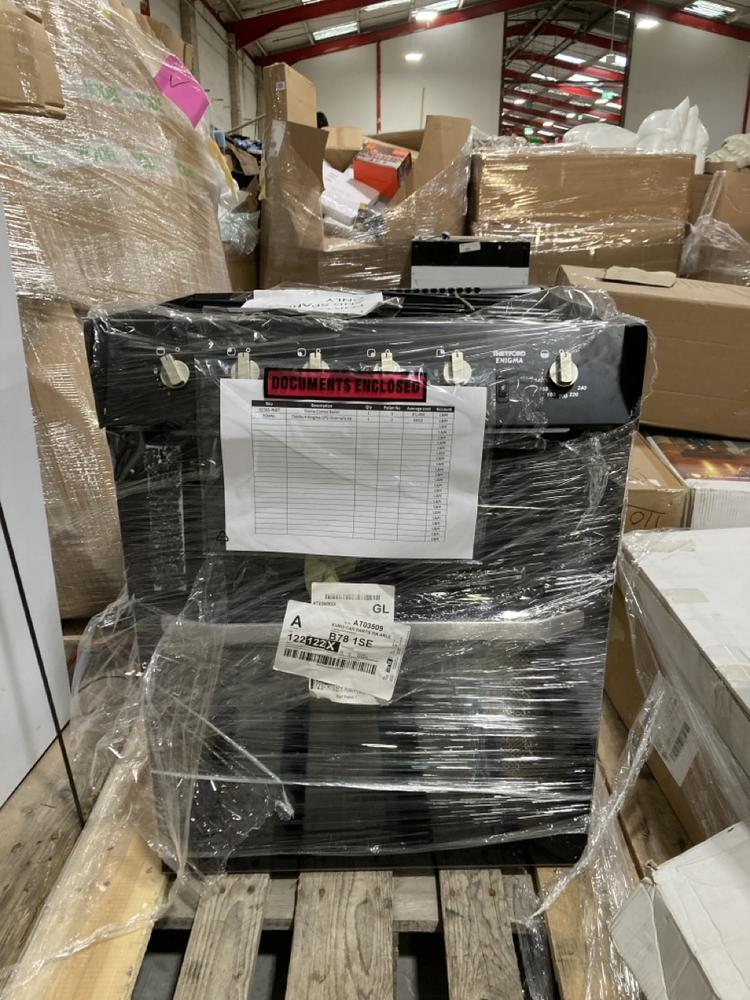 Lot 1035  
            Chesterfield SR40 - Collection or Optional Delivery Available 

                
THETFORD ENIGMA 4 BURNER OVEN IN BLACK ORIGINAL RRP- £812 (LOCATION: SR42)