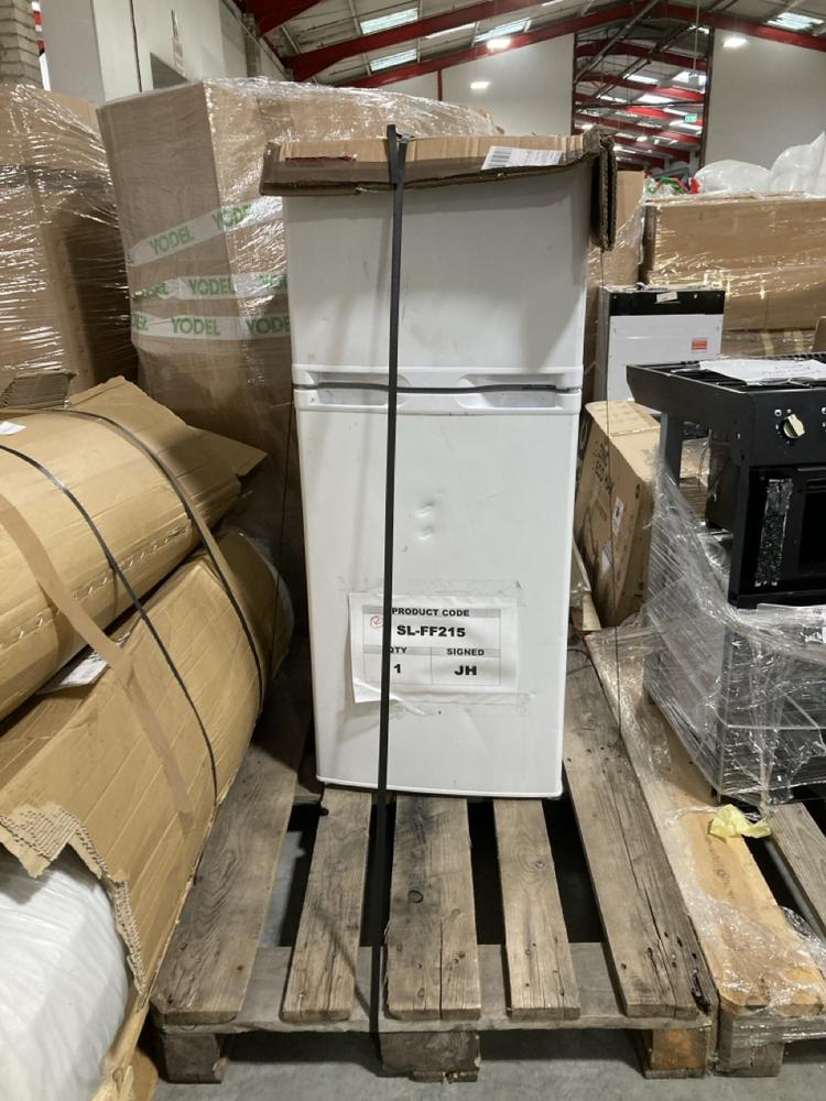 Lot 1036  
            Chesterfield SR40 - Collection or Optional Delivery Available 

                
SLIMLINE FREESTANDING FRIDGE FREEZER IN WHITE MODEL: SL-FF215 (LOCATION: SR42)