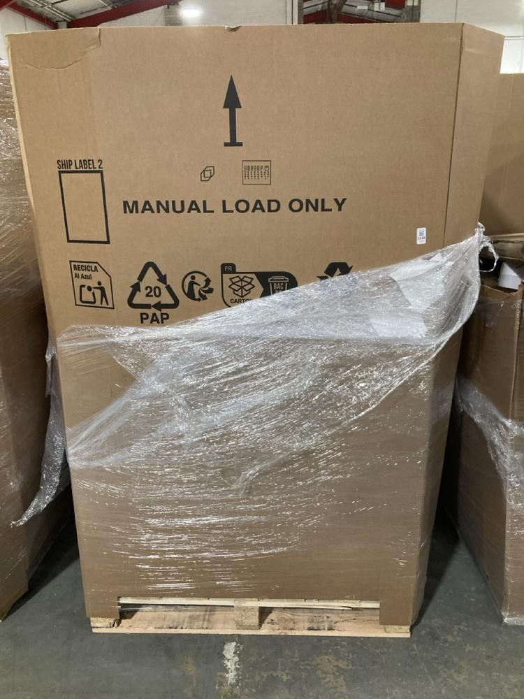 Lot 1116  
            Chesterfield SR40 - Collection or Optional Delivery Available 

                
PALLET OF ASSORTED ITEMS TO INCLUDE SINGLE MATTRESS IN WHITE (LOCATION: SR42)