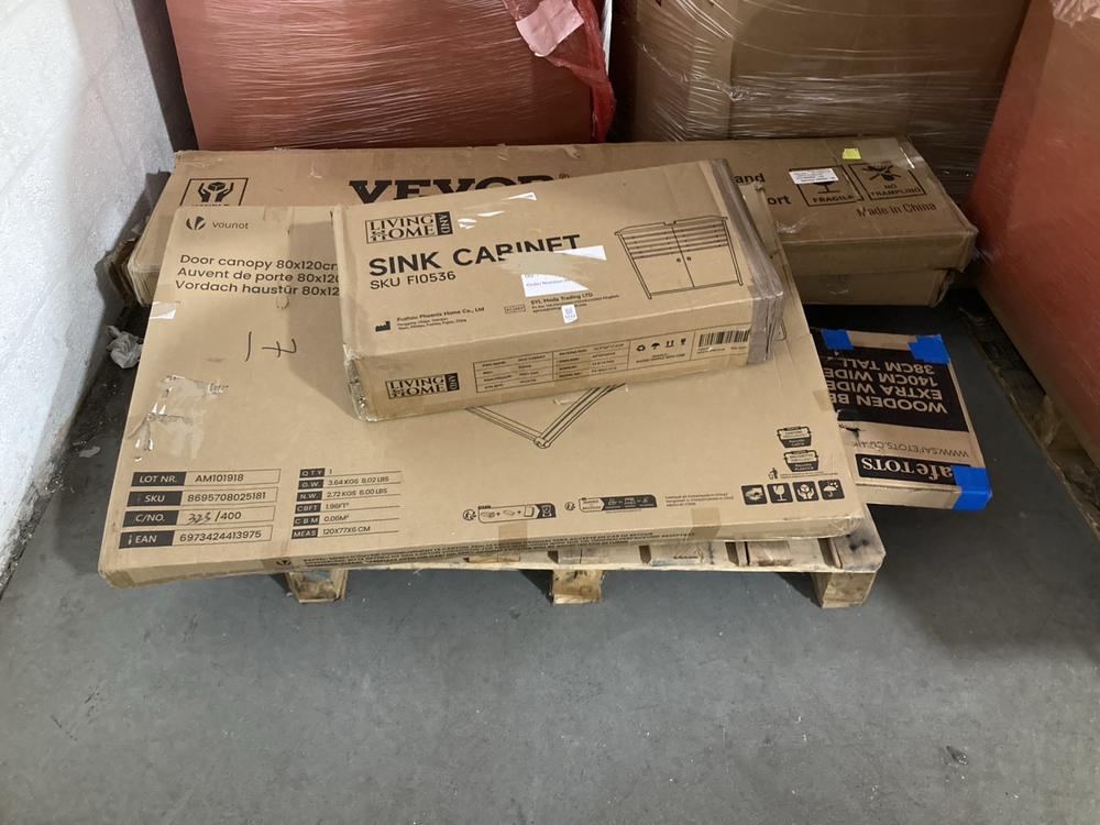 Lot 1122  
            Chesterfield SR40 - Collection or Optional Delivery Available 

                
PALLET OF ASSORTED ITEMS TO INCLUDE SINK CABINET (LOCATION: SR42)