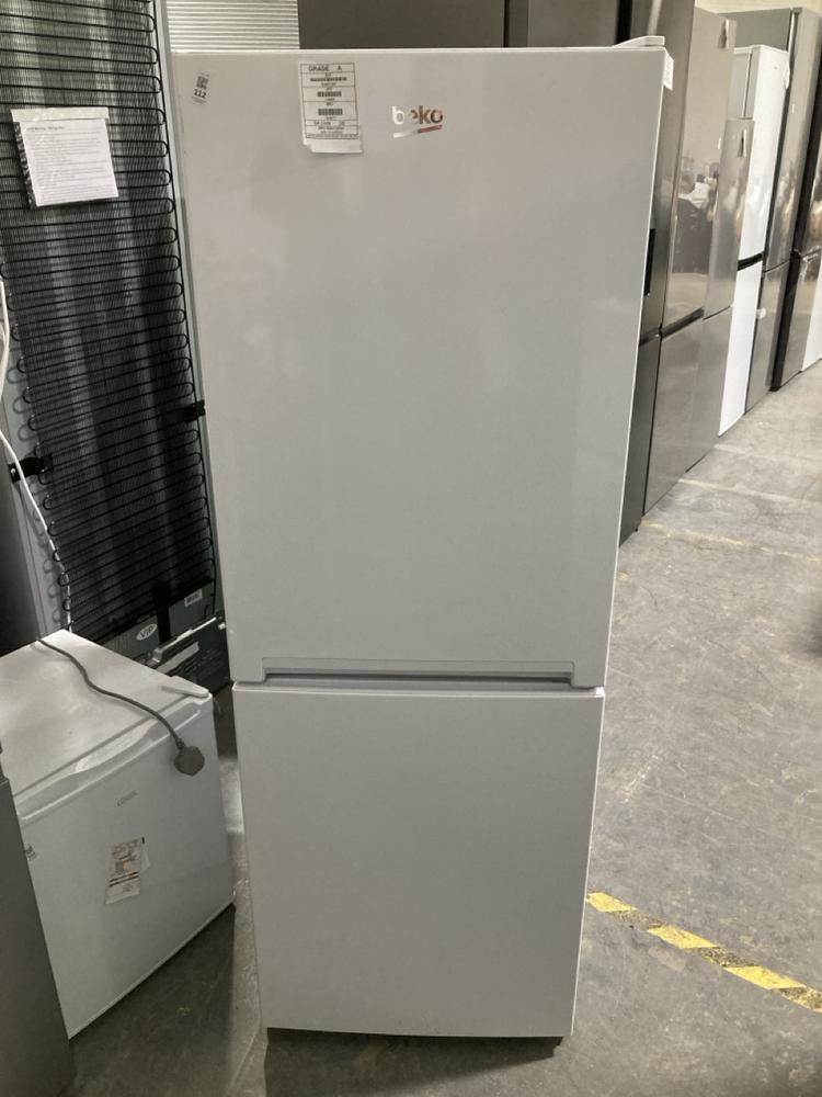 Lot 112  
            Chesterfield SR40 - Collection or Optional Delivery Available 

                
BEKO FREESTANDING FRIDGE FREEZER IN WHITE MODEL: CFG4552W ORIGINAL RRP- £299 (LOC...