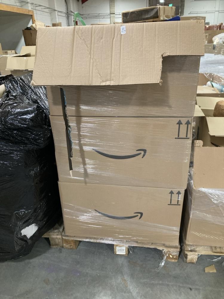 Lot 1170  
            Chesterfield SR40 - Collection or Optional Delivery Available 

                
PALLET OF ASSORTED ITEMS TO INCLUDE TERRACOTTA ROUND POTS (LOCATION: SR42)