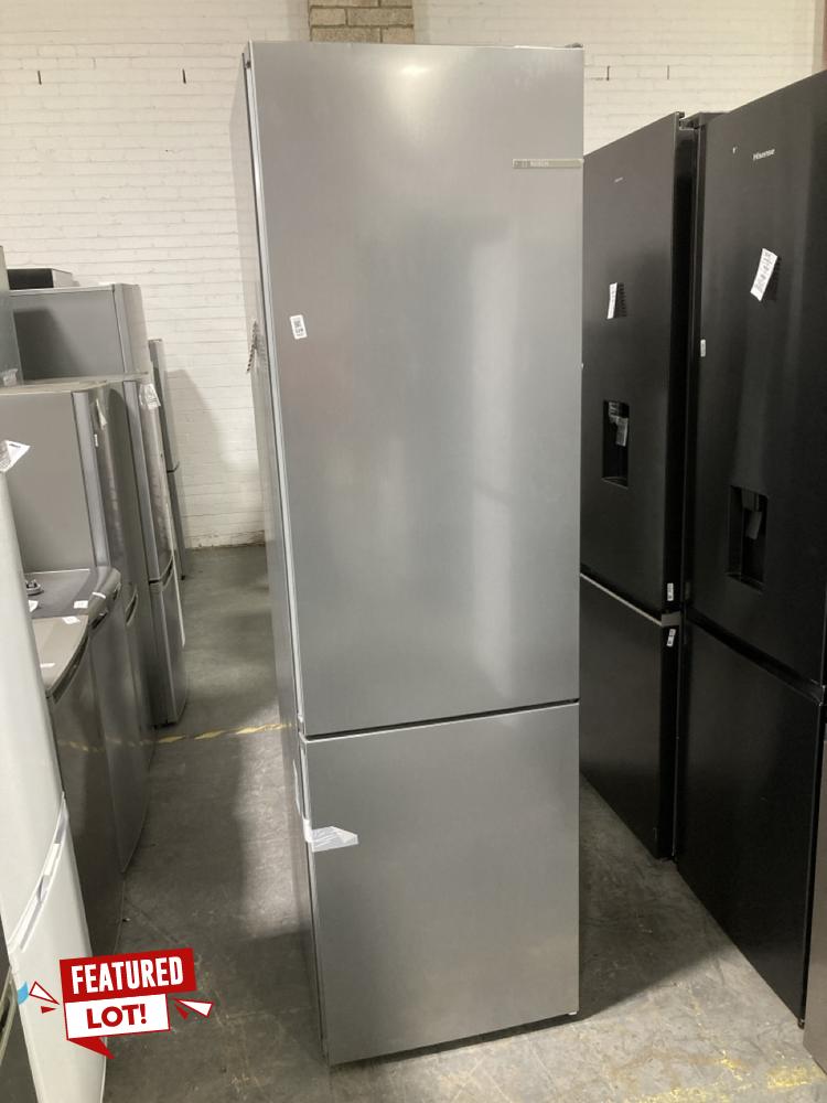 Lot 119  
            Chesterfield SR40 - Collection or Optional Delivery Available 

                
BOSCH FREESTANDING FRIDGE FREEZER IN SILVER MODEL: KGN392LBFG ORIGINAL RRP- £949 ...