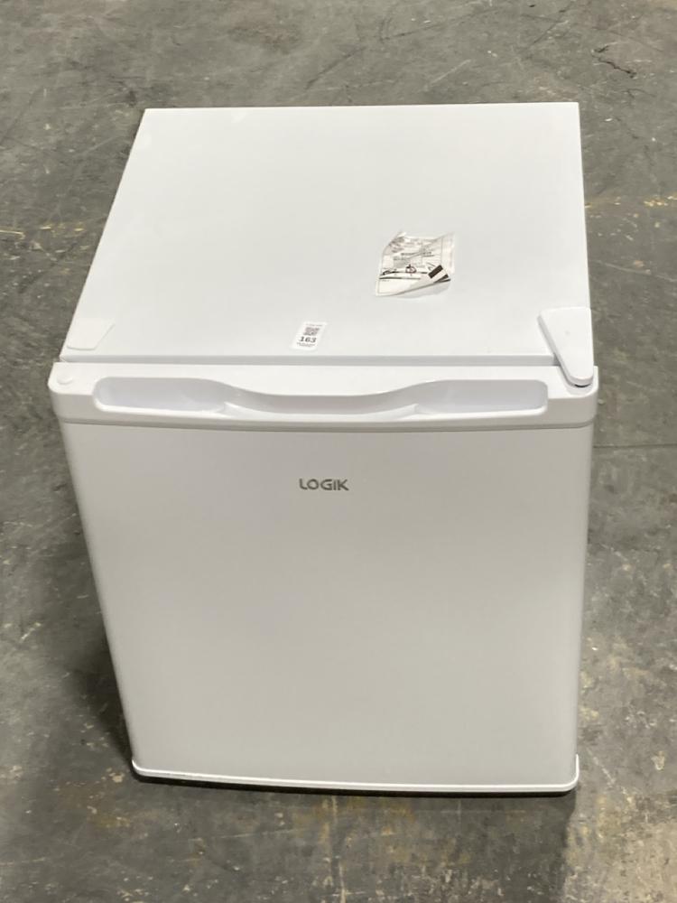 Lot 163  
            Chesterfield SR40 - Collection or Optional Delivery Available 

                
LOGIK TABLE TOP FRIDGE IN WHITE MODEL: LTT40W23 ORIGINAL RRP- £100 (LOCATION: A3)