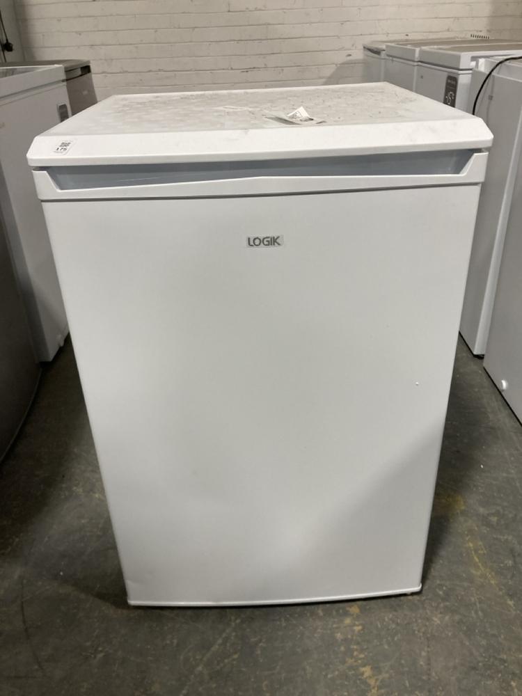 Lot 175  
            Chesterfield SR40 - Collection or Optional Delivery Available 

                
LOGIK FREESTANDING FREEZER IN WHITE MODEL: LUF55W23 ORIGINAL RRP- £169 (LOCATION:...
