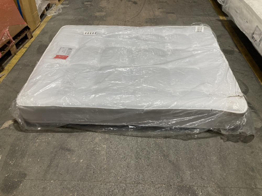 Lot 198  
            Chesterfield SR40 - Collection or Optional Delivery Available 

                
SPRING KING MATTRESS IN WHITE SIZE 150 X 200CM (LOCATION: A5)