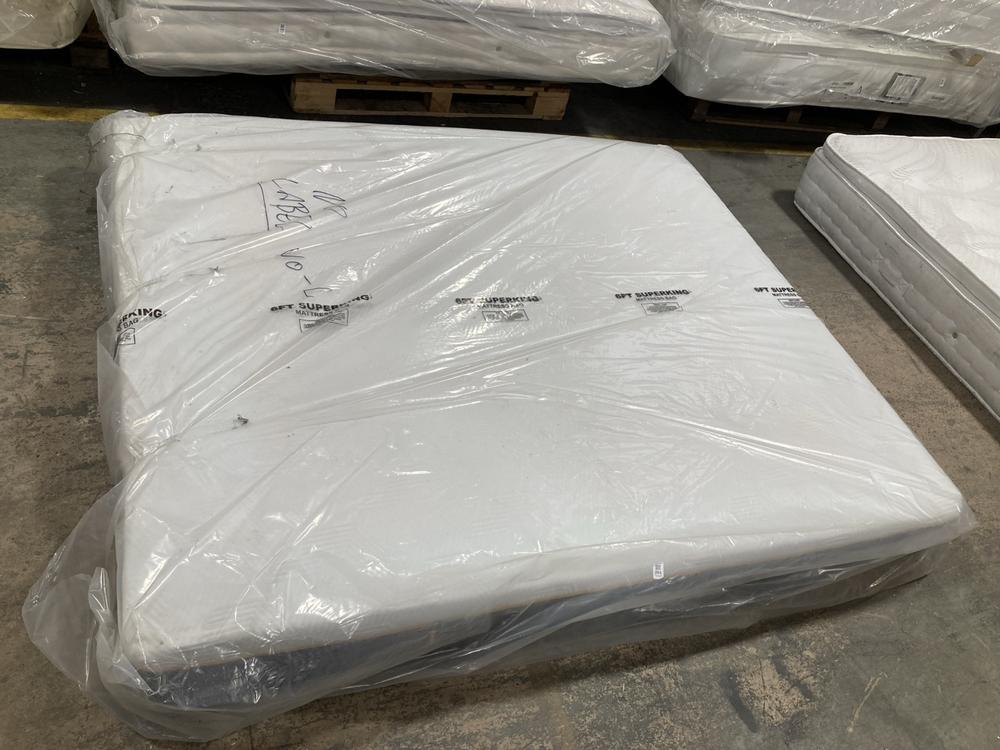 Lot 201  
            Chesterfield SR40 - Collection or Optional Delivery Available 

                
EMMA MATTRESS IN WHITE SIZE 170 X 190 CM (LOCATION: A5)