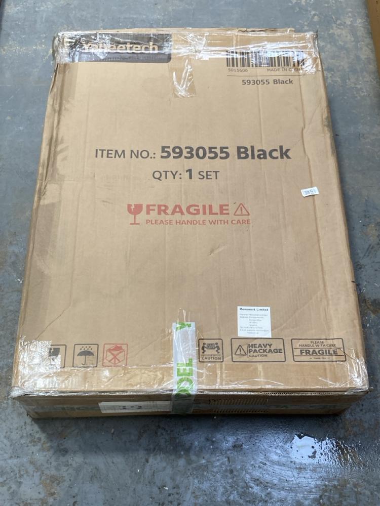 Lot 221  
            Chesterfield SR40 - Collection or Optional Delivery Available 

                
YAHEETECH LEATHER OFFICE DESK CHAIR IN BLACK (LOCATION: A6)