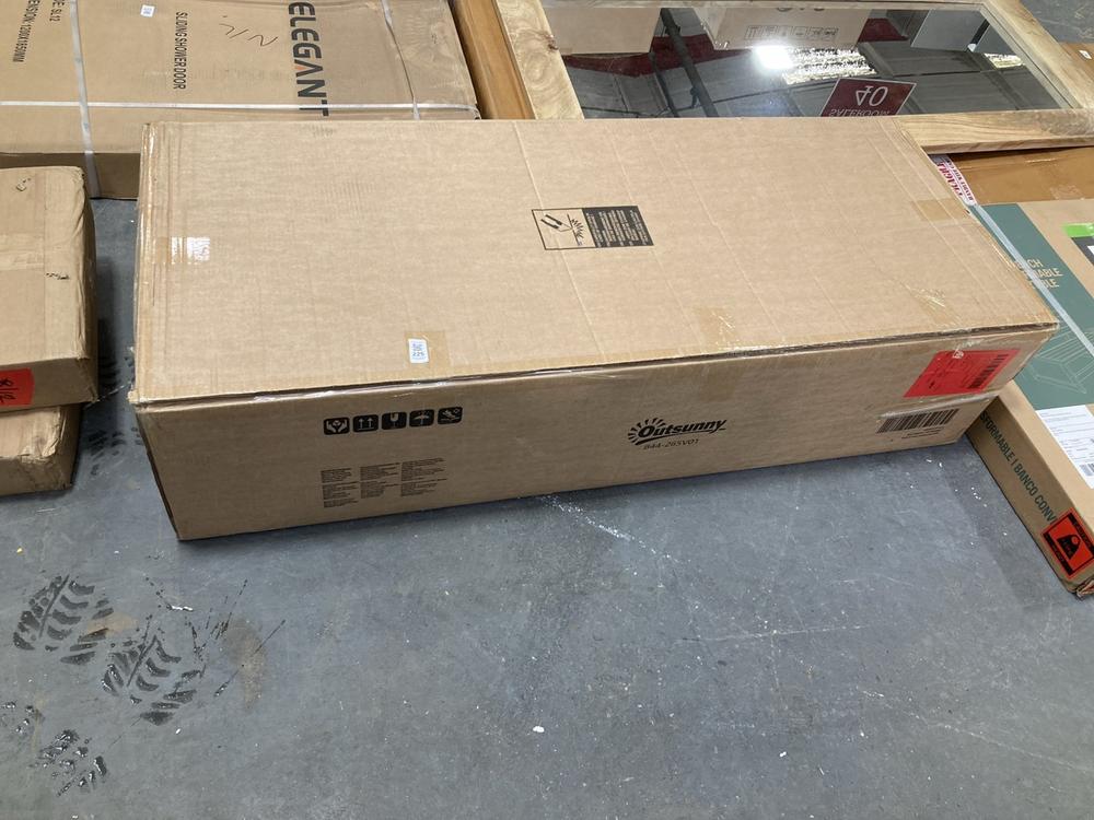 Lot 225  
            Chesterfield SR40 - Collection or Optional Delivery Available 

                
OUTSUNNY ARTIFICIAL TREE MODEL: 844-265V01 ORIGINAL RRP- £180 (LOCATION: A6)