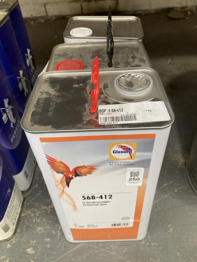 Lot 250  
            Chesterfield SR40 - Collection 

                
3 X ASSORTED LIQUIDS TO INCLUDE THIXOTROPIC AGENT 5L (COLLECTION ONLY) (LOCATION:...