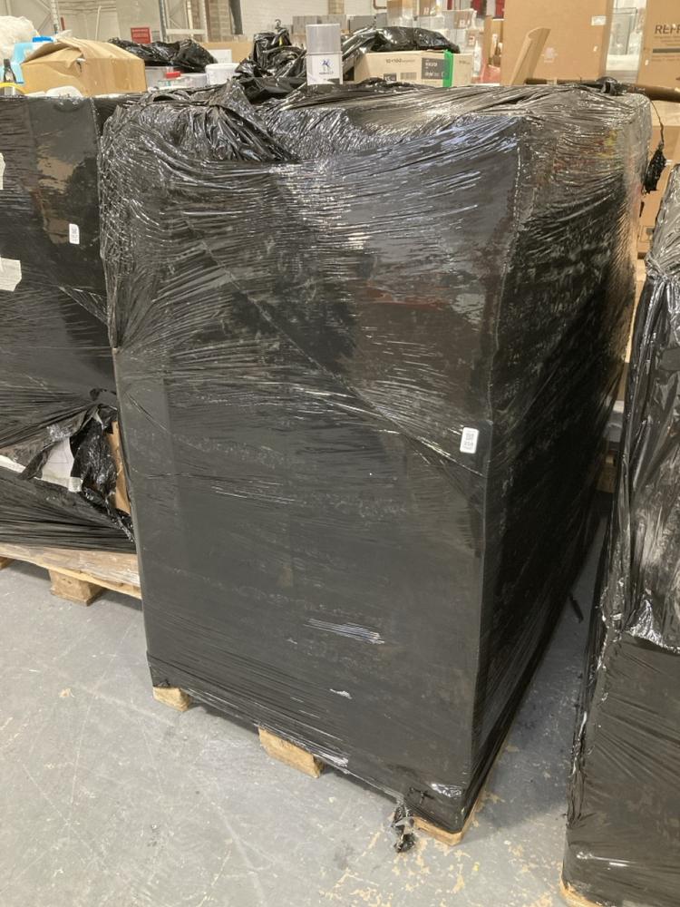 Lot 318  
            Chesterfield SR40 - Collection 

                
PALLET OF ASSORTED ITEMS TO INCLUDE POWDER FREE DISPOSABLE GLOVES (COLLECTION ONL...