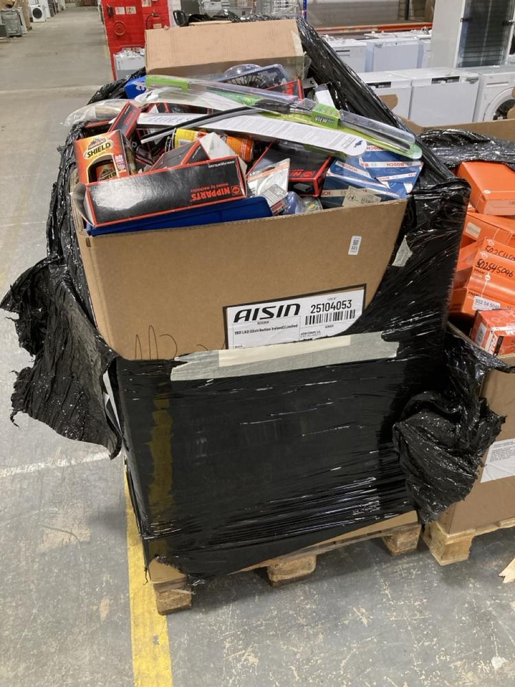 Lot 321  
            Chesterfield SR40 - Collection 

                
PALLET OF ASSORTED ITEMS TO INCLUDE ARMOUR ALL SHIELD 500ML (COLLECTION ONLY) (LO...