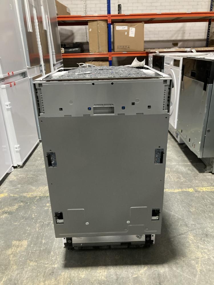 Lot 388  
            Chesterfield SR40 - Collection or Optional Delivery Available 

                
BEKO FULLY INTEGRATED DISHWASHER IN BLACK MODEL; BDIS16030 ORIGINAL RRP- £329 (LO...