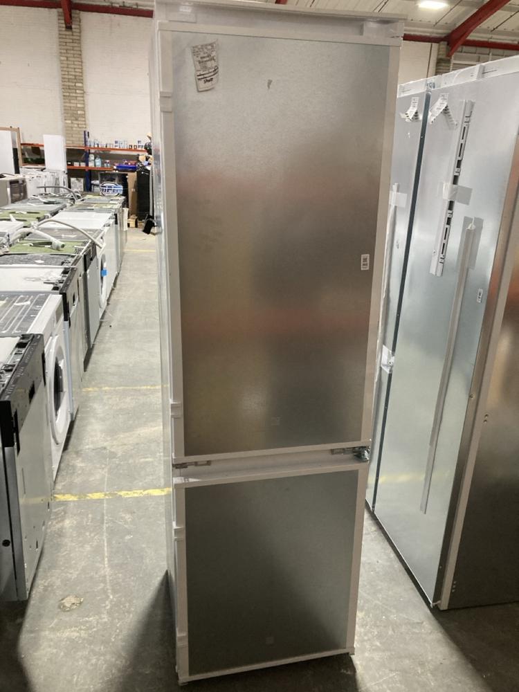 Lot 393  
            Chesterfield SR40 - Collection or Optional Delivery Available 

                
AEG FULLY INTEGRATED FRIDGE FREEZER IN WHITE MODEL: OSC6N181ES ORIGINAL RRP- £626...