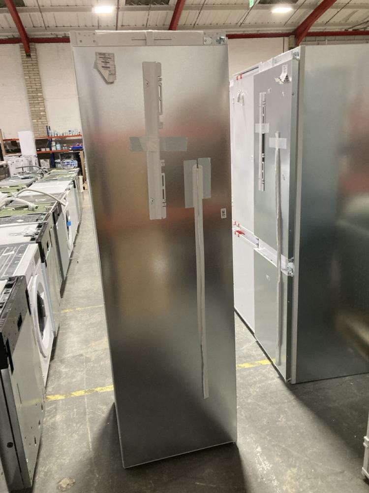 Lot 394  
            Chesterfield SR40 - Collection or Optional Delivery Available 

                
BOSCH FULLY INTEGRATED REFRIGERATOR IN SILVER MODEL: KIR81NSE0GB2 ORIGINAL RRP- £...