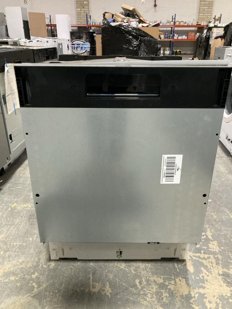 Lot 404  
            Chesterfield SR40 - Collection or Optional Delivery Available 

                
HISENSE FULLY INTEGRATED DISHWASHER IN SILVER MODEL: HV16AUK ORIGINAL RRP- £429 (...