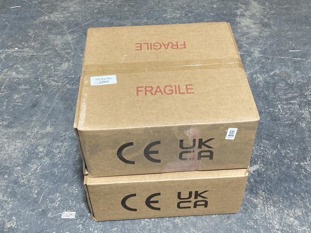 Lot 455  
            Chesterfield SR40 - Collection 

                
2 X OREGON 360MM ROUND FLUTED COUNTERTOP BASIN (LOCATION: B RACKING)