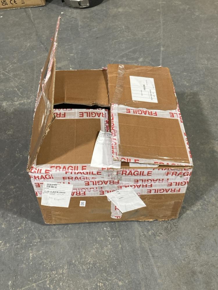 Lot 456  
            Chesterfield SR40 - Collection or Optional Delivery Available 

                
ELECTRIQ COUNTER TOP ICE MAKER IN STAINLESS STEEL ORIGINAL RRP- £350 (LOCATION: B...