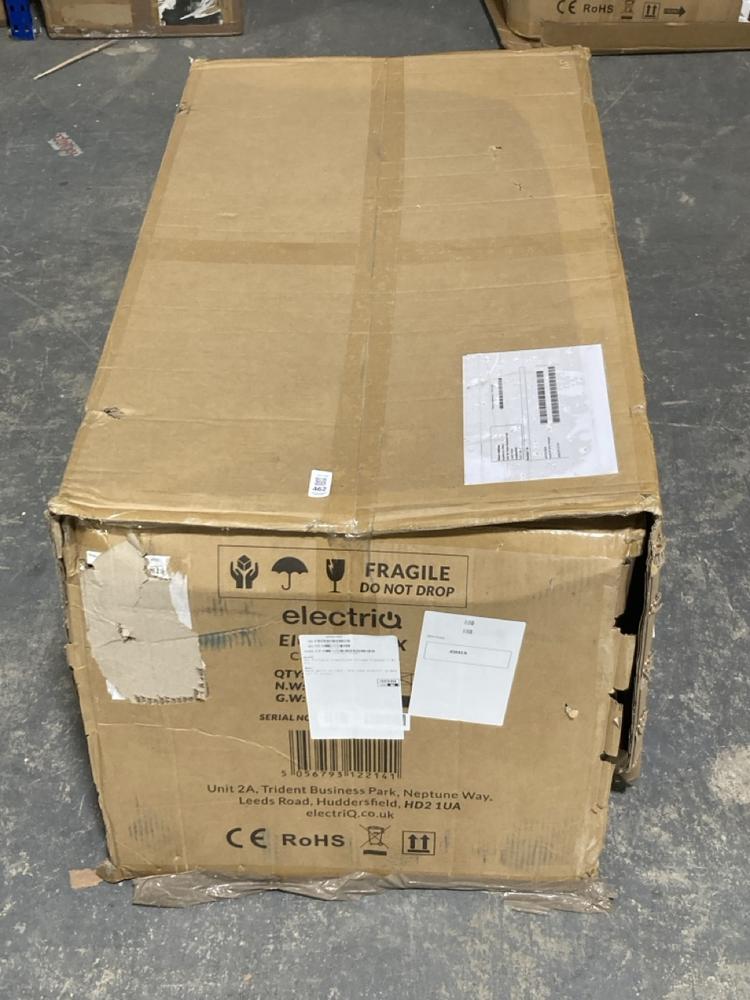 Lot 462  
            Chesterfield SR40 - Collection or Optional Delivery Available 

                
ELECTRIQ FREESTANDING 75L PORTABLE COMPRESSOR FRIDGE FREEZER IN BLACK ORIGINAL RR...