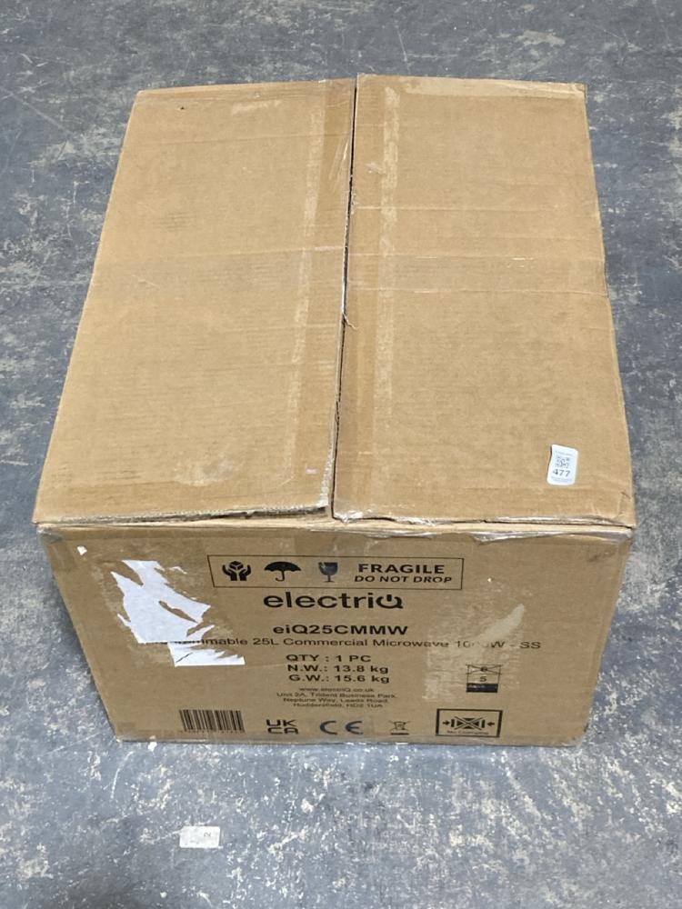 Lot 477  
            Chesterfield SR40 - Collection or Optional Delivery Available 

                
ELECTRIQ PROGRAMMABLE 25L COMMERCIAL MICROWAVE 1000W IN STAINLESS STEEL MODEL: EI...