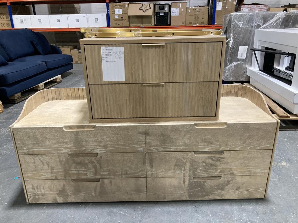 Lot 516  
            Chesterfield SR40 - Collection or Optional Delivery Available 

                
1 DRAWER VANITY UNIT IN NATURAL TO INCLUDE 4 DRAWER UNIT IN NATURAL (LOCATION: B6)