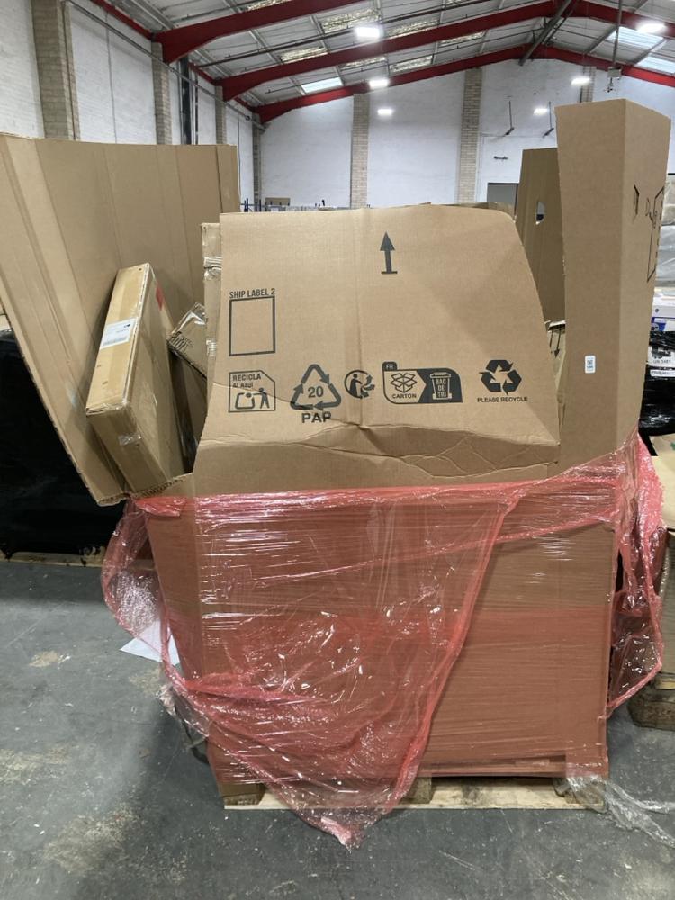 Lot 590  
            Chesterfield SR40 - Collection or Optional Delivery Available 

                
PALLET OF ASSORTED ITEMS TO INCLUDE EXTRA WIDE BED RAIL (LOCATION: B3)