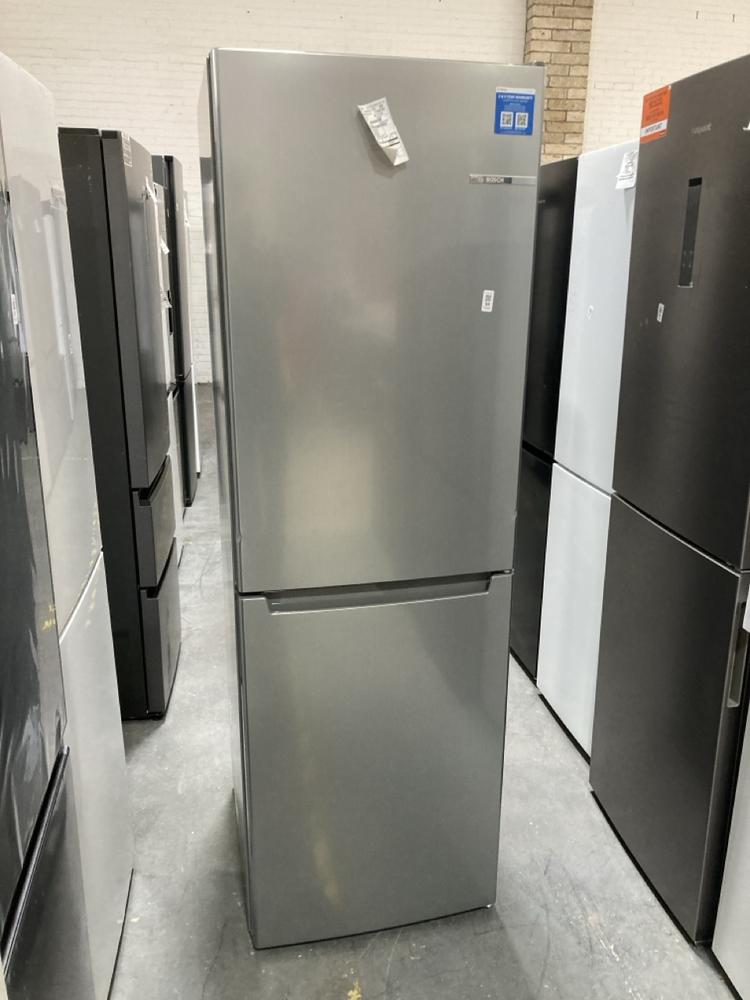 Lot 59  
            Chesterfield SR40 - Collection or Optional Delivery Available 

                
BOSCH SERIES 2 50/50 FRIDGE FREEZER - MODEL NO. KGN34NLEAG - ORIGINAL RRP £529 (L...