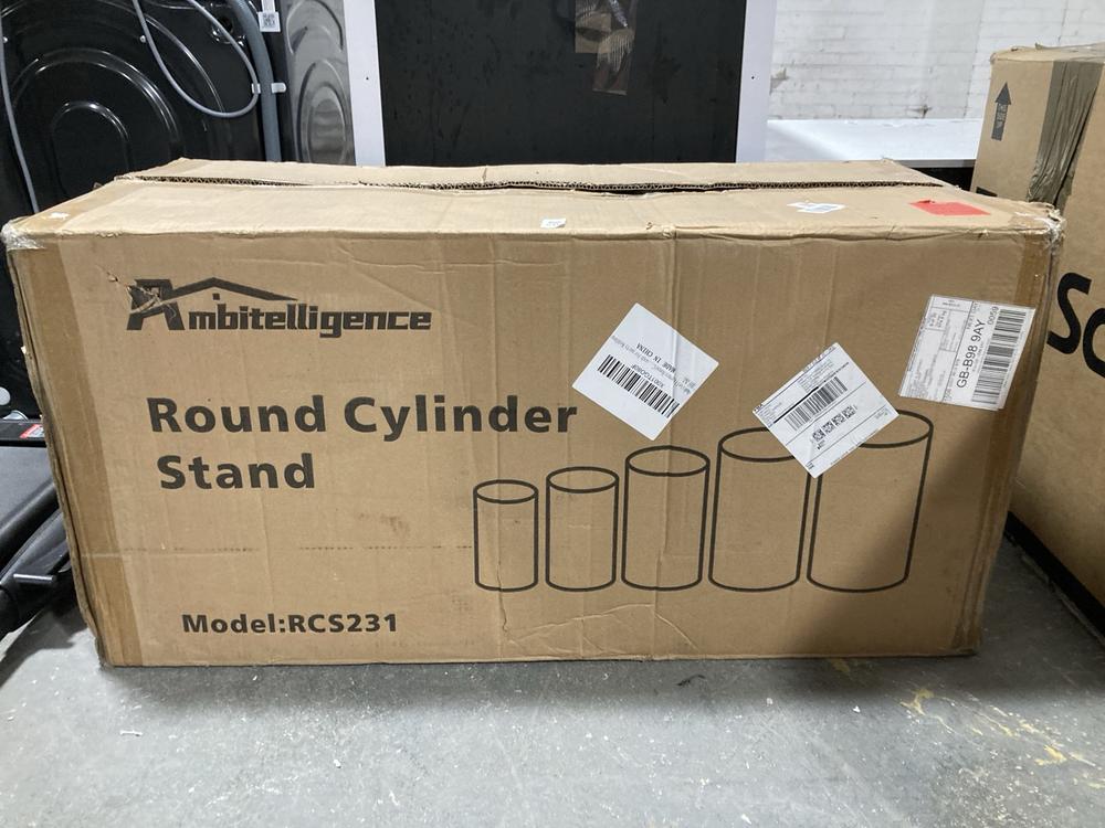 Lot 610  
            Chesterfield SR40 - Collection or Optional Delivery Available 

                
AMB ITELLIGENCE ROUND CYLINDER STAND MODEL: RCS231 (LOCATION: B3)