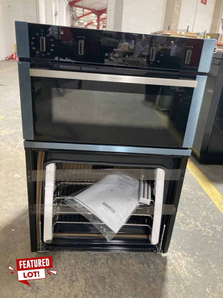 Lot 624  
            Chesterfield SR40 - Collection or Optional Delivery Available 

                
NEFF BUILT IN ELECTRIC DOUBLE OVEN IN NAVY MODEL: U2ACM7HH0B/87 ORIGINAL RRP- £1,...