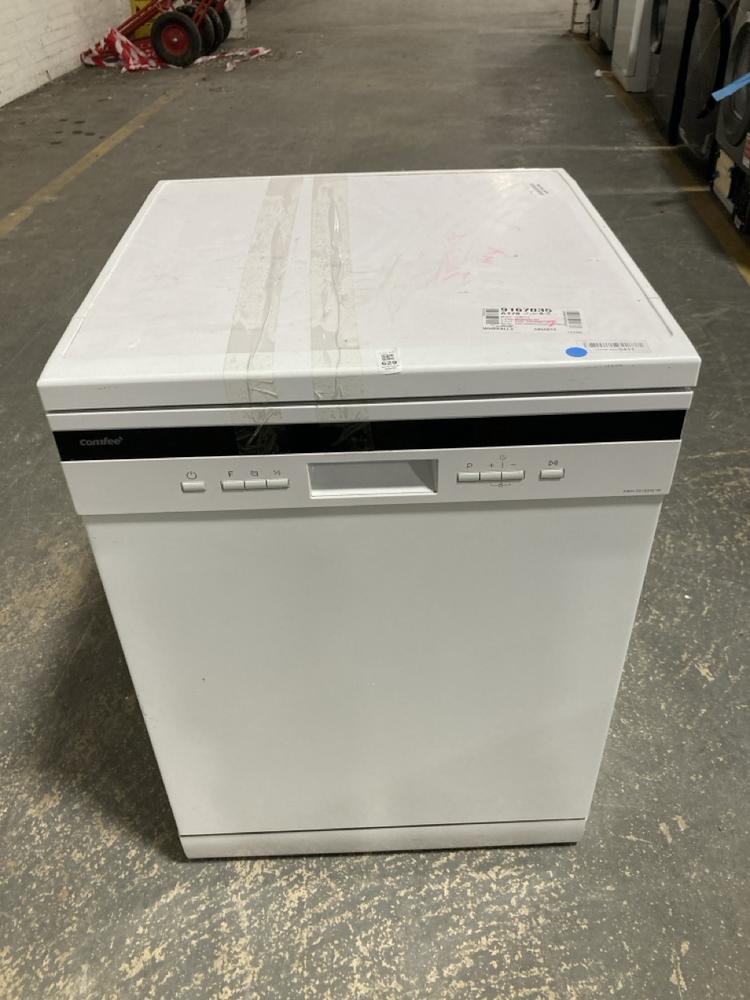 Lot 629  
            Chesterfield SR40 - Collection or Optional Delivery Available 

                
COMFEE FREESTANDING DISHWASHER IN WHITE MODEL: KWH-FD1435W-W ORIGINAL RRP- £347 (...