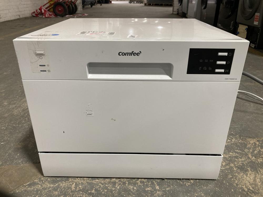 Lot 630  
            Chesterfield SR40 - Collection or Optional Delivery Available 

                
COMFEE TABLETOP DISHWASHER IN WHITE MODEL: KWH-TD602E-W ORIGINAL RRP- £180 (LOCAT...