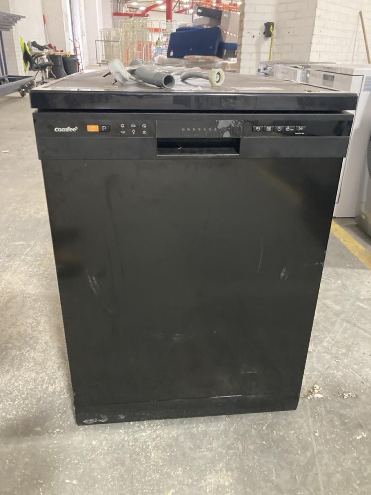 Lot 635  
            Chesterfield SR40 - Collection or Optional Delivery Available 

                
COMFEE FREESTANDING DISHWASHER IN BLACK MODEL: CDWPF1201PB-UK ORIGINAL RRP- £279 ...