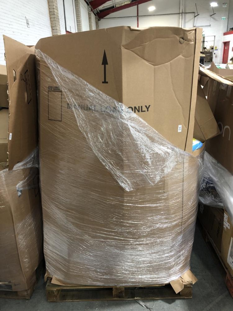 Lot 699  
            Chesterfield SR40 - Collection or Optional Delivery Available 

                
PALLET OF ASSORTED ITEMS TO INCLUDE ANDREX MULTIPACK TOILET ROLL (LOCATION: SR41)