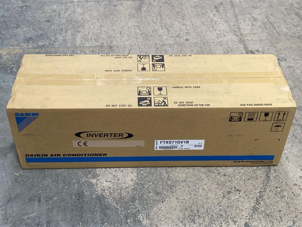 Lot 6  
            Chesterfield SR40 - Collection or Optional Delivery Available 

                
DAIKIN AIR CONDITIONER MODEL: FTXS71GV1B ORIGINAL RRP- £1522 (LOCATION: A4)