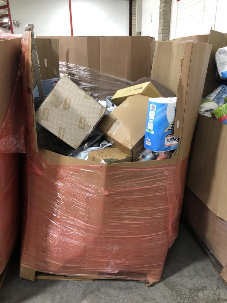 Lot 703  
            Chesterfield SR40 - Collection or Optional Delivery Available 

                
PALLET OF ASSORTED ITEMS TO INCLUDE FELLOWS EASY FOOT REST (LOCATION: SR41)