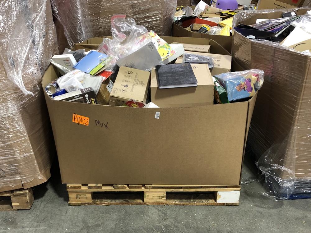 Lot 714  
            Chesterfield SR40 - Collection or Optional Delivery Available 

                
PALLET OF ASSORTED ITEMS TO INCLUDE 2026 DAY A PAGE DIARY (LOCATION: SR41)