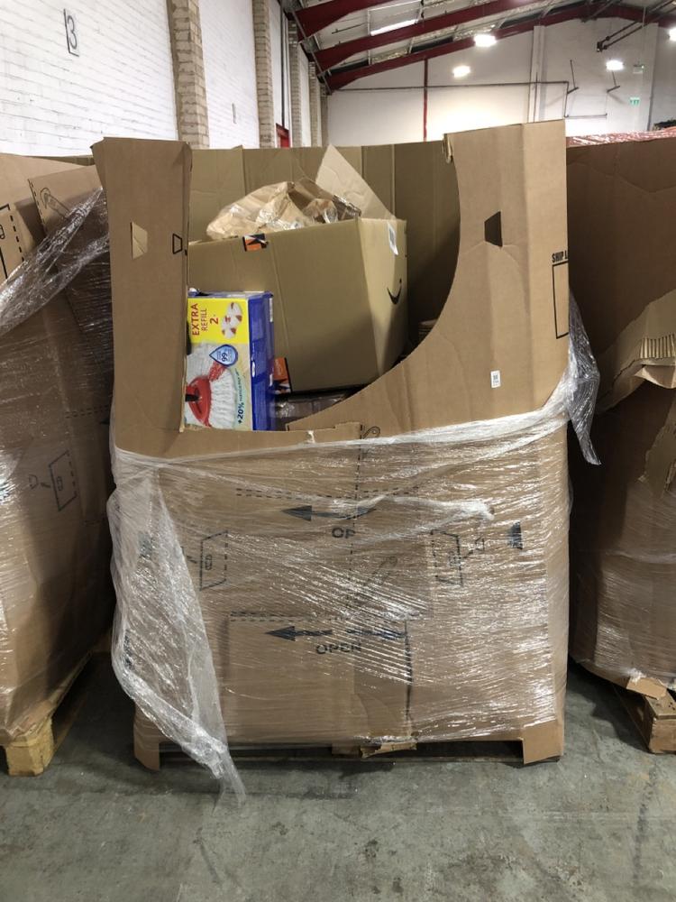 Lot 716  
            Chesterfield SR40 - Collection or Optional Delivery Available 

                
PALLET OF ASSORTED ITEMS TO INCLUDE VILEDA 2 IN 1 TURBO MOP (LOCATION: SR41)