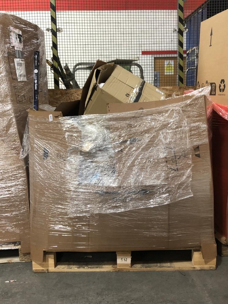 Lot 760  
            Chesterfield SR40 - Collection or Optional Delivery Available 

                
PALLET OF ASSORTED ITEMS TO INCLUDE BRIGHT SOURCE LED T8 TUBE (LOCATION: SR41)