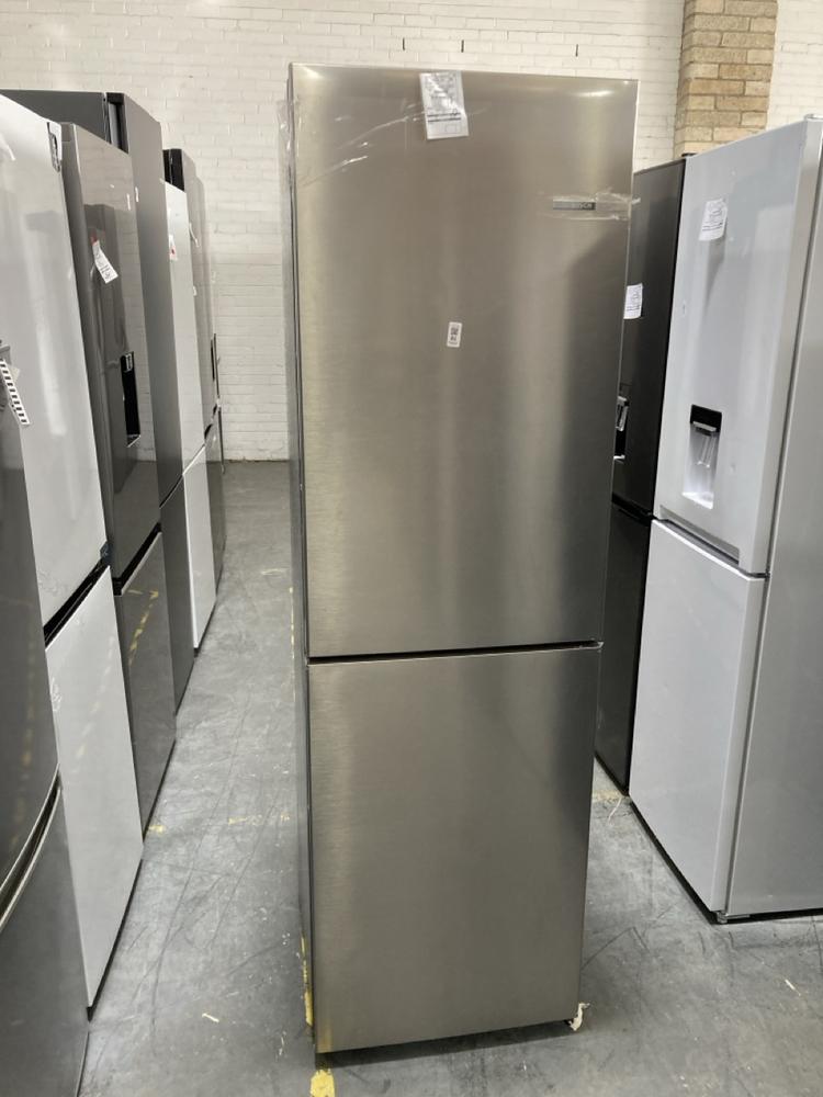 Lot 81  
            Chesterfield SR40 - Collection or Optional Delivery Available 

                
BOSCH FREESTANDING FRIDGE FREEZER IN SILVER MODEL: KGB27 LEA ORIGINAL RRP- £449 (...